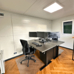 MODEL BIURA HELSINKI O WYMIARACH 4×3 METRY - obrazek 3